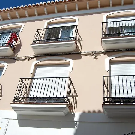 아파르타멘토스 라 보티카 데 아파트 네르하